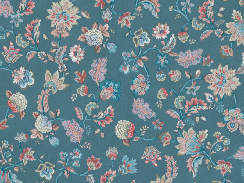 Blauw behang met bloemen