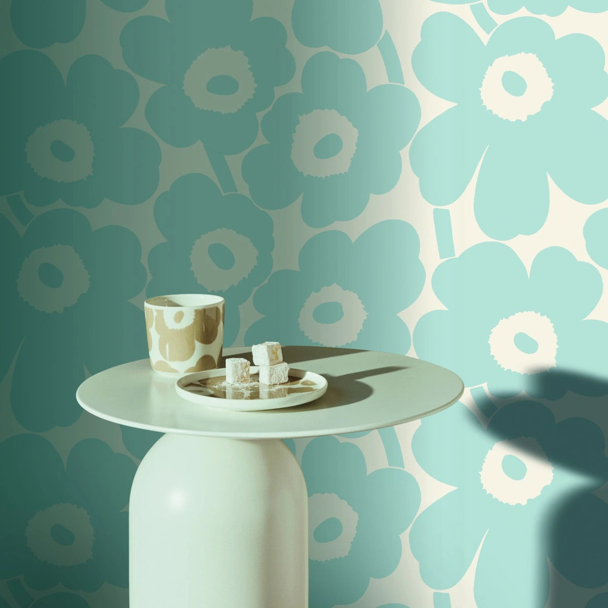 hookedonwalls-unikko-sfeer-marimekko-wallcoverings-06-unikko-25103-roomshot-print-hr